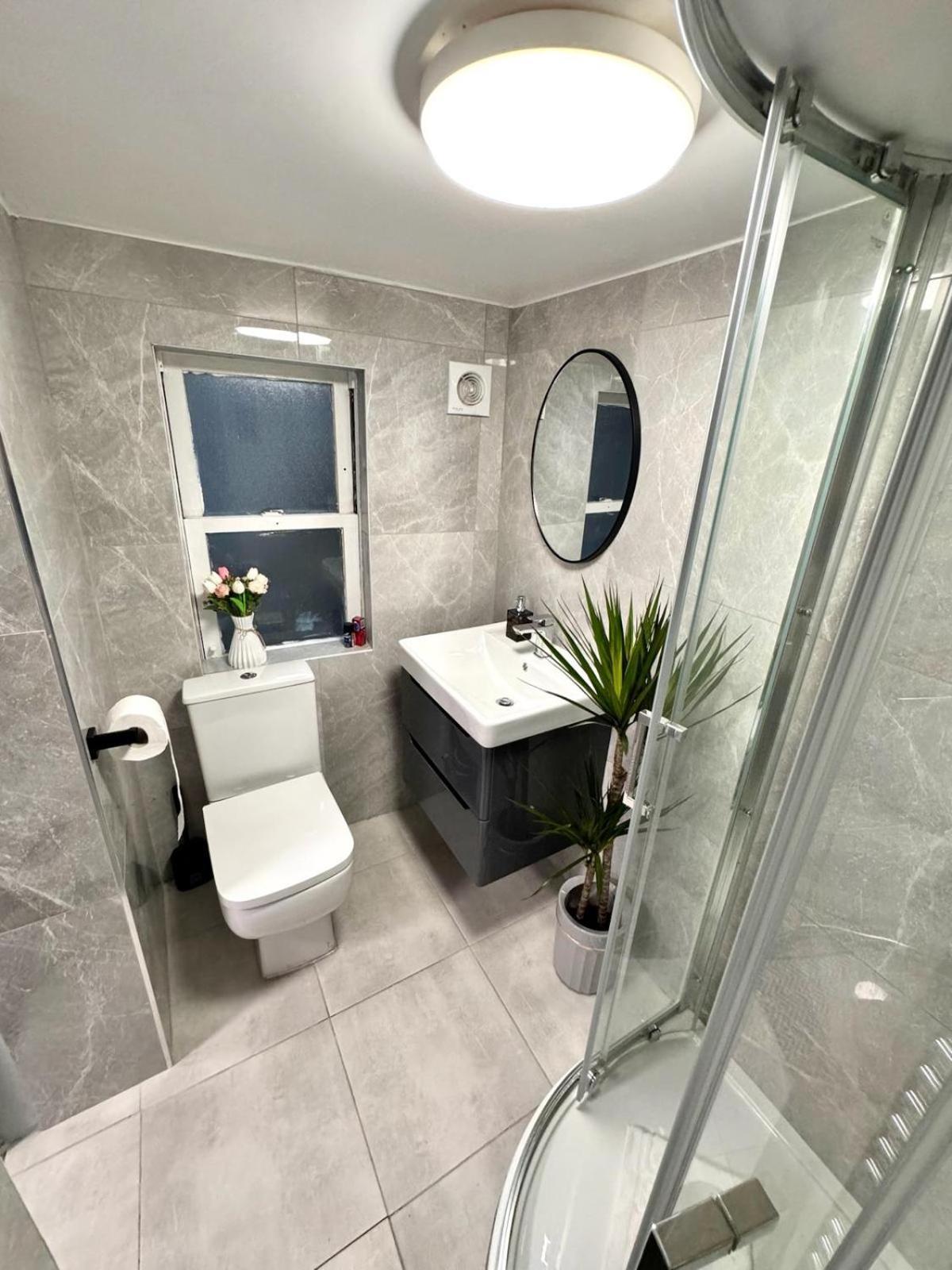 Camden Luxury Studio Flats And En-Suit Rooms Londra Esterno foto