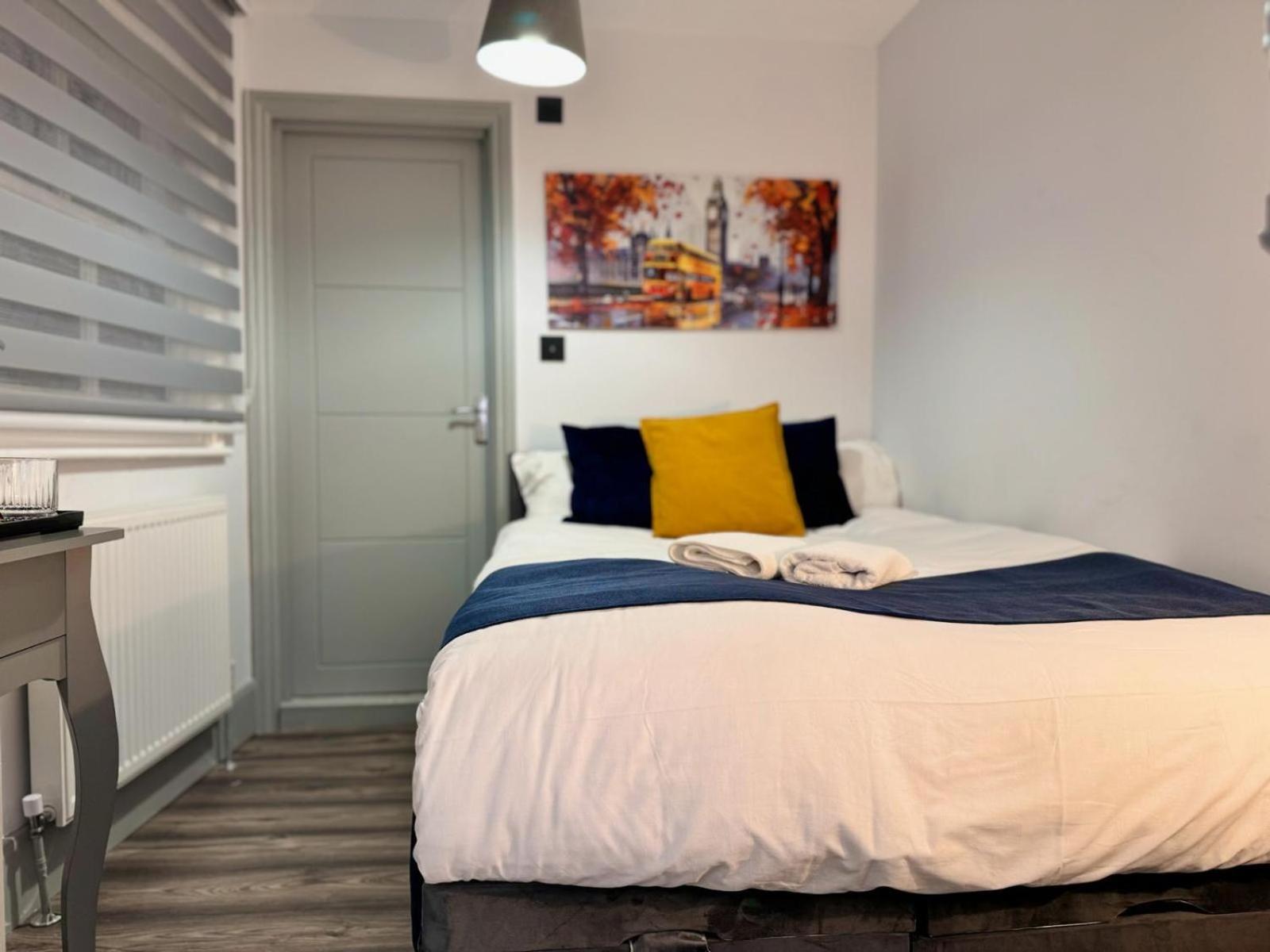 Camden Luxury Studio Flats And En-Suit Rooms Londra Esterno foto